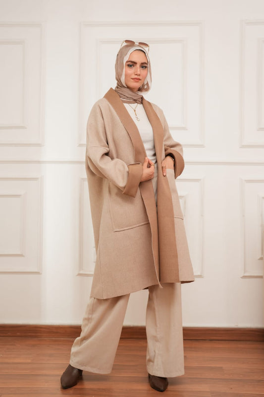Elegant Two-Tone Wool Coat- Beige